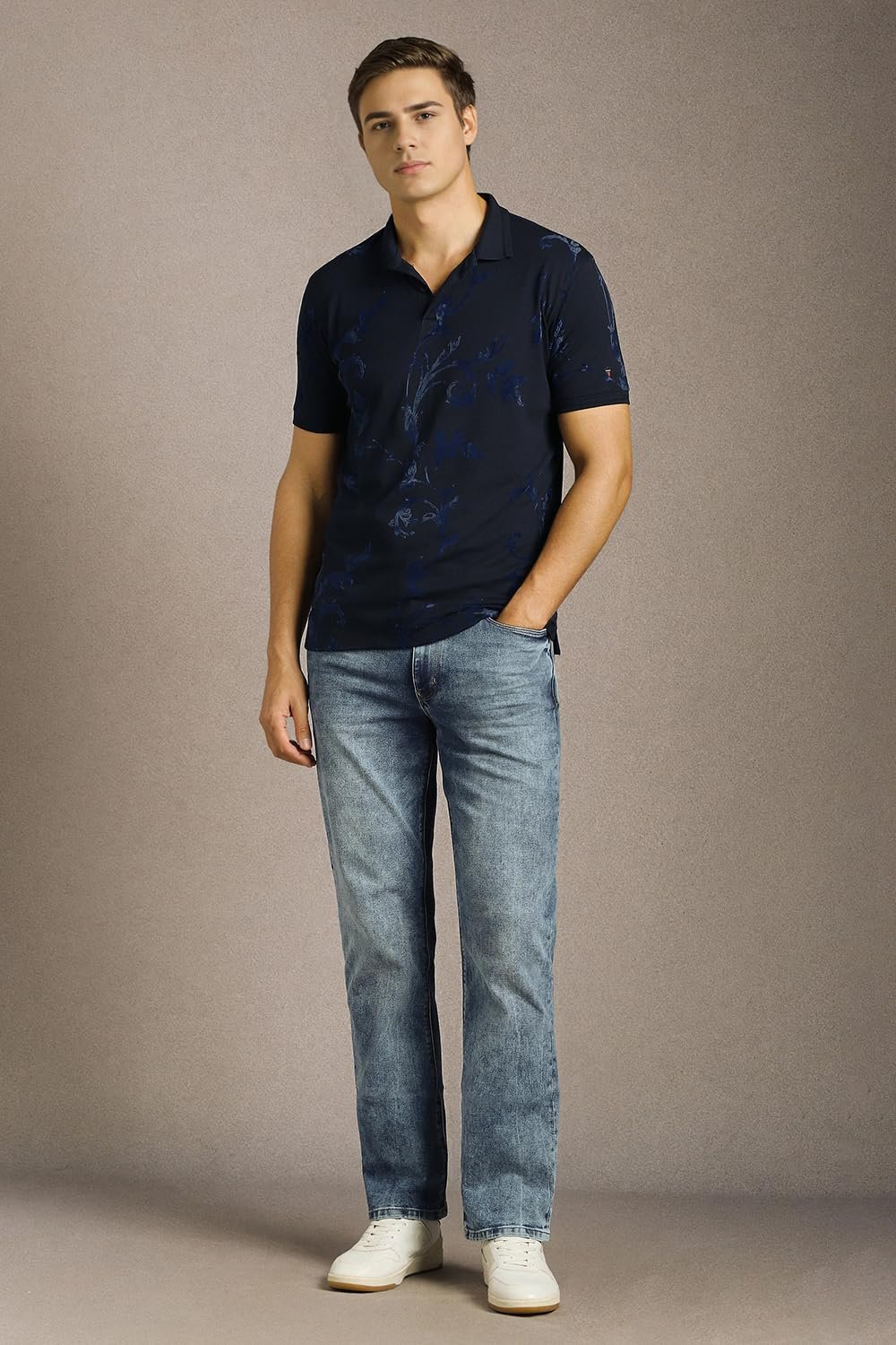 Louis Philippe Men’s Slim Fit T-Shirt (LRKPCSLFE09112_Navy