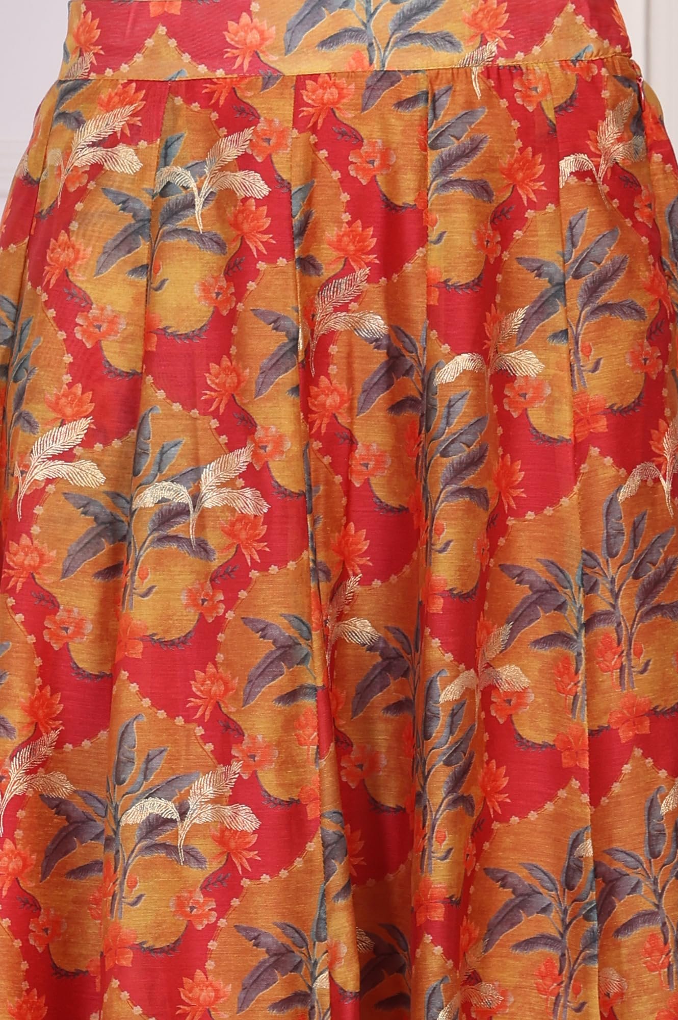 W for Woman Red Floral Printed Crepe Crop Top with Skirt and Dupatta Set – (WS13899-127592-M)