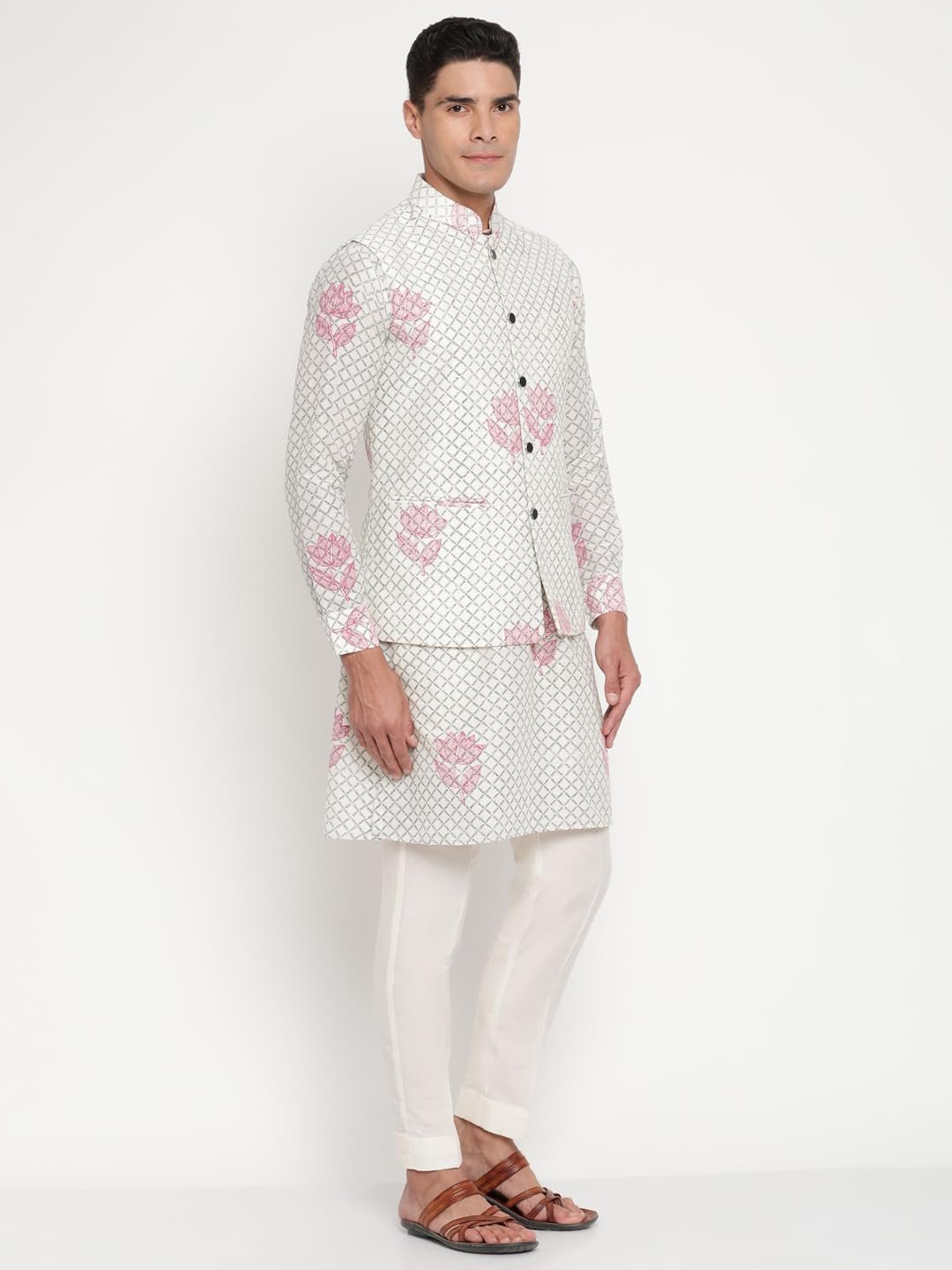 Men’s Floral Silk Kurta Pajama Set with Jacquard Nehru Jacket | Designer Ethnic Wear for Wedding, Haldi, Mehendi, Festive & Traditional Occasions | Off White | XL